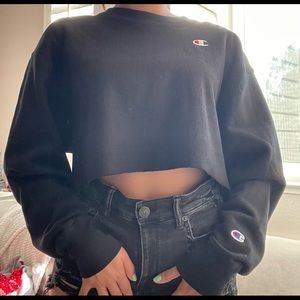 Black Champion reverse weave cropped cutoff size m